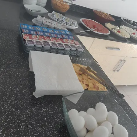 Altunakar 1 فندق ديديم